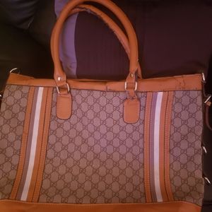 Extra large Gucci tote